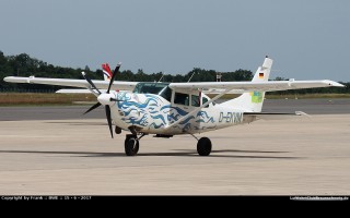 Bild: 16335 Fotograf: Frank Airline: Fallschirmsportverein Hannover Flugzeugtype: Cessna U206G Stationair