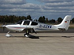 Bild: 17891 Fotograf: J&ouml;rg Graupner Airline: Privat Flugzeugtype: Cirrus Design SR22