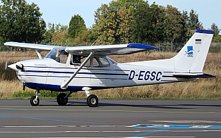 Bild: 26188 Fotograf: Frank Airline: FMG-FlightTraining Flugzeugtype: Reims Aviation Reims-Cessna F172N Skyhawk II