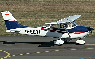 Bild: 25766 Fotograf: Frank Airline: Motor-Flug-Club Salzgitter e.V. Flugzeugtype: Reims Aviation Reims-Cessna F172L Skyhawk