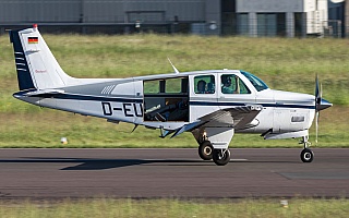 Bild: 25925 Fotograf: Uwe Bethke Airline: Privat Flugzeugtype: Beechcraft A36 Bonanza